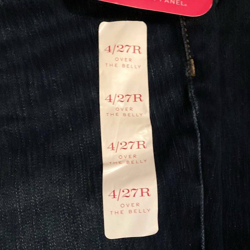 4/6 Isabel Maternity Jeans Bundle - Picture 5 of 14